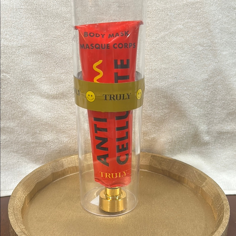 TRULY Red Body Mask with Gold Cap